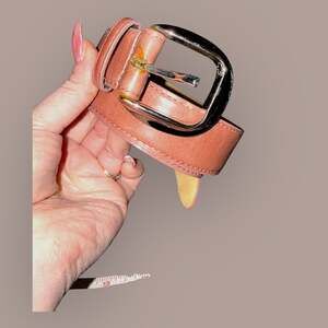 Ellen Tracy Tan Leather Belt Silver Oval Buckle